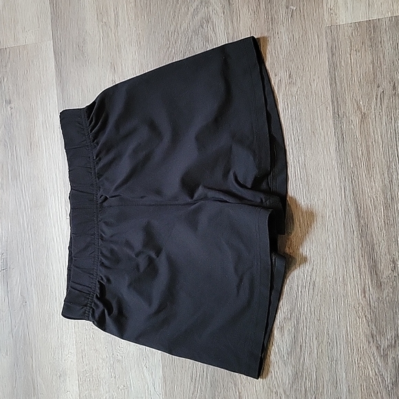 Danskin black 5" short small - Picture 1 of 4